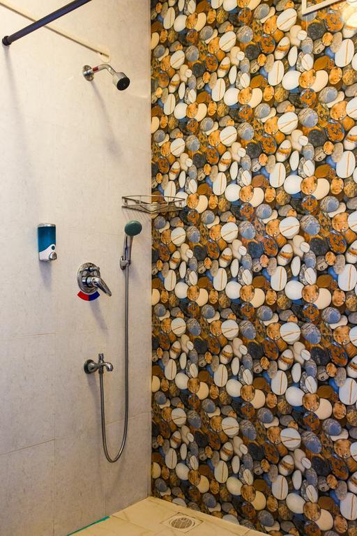 Lazy Frog Guest House Cavelossim Exterior foto